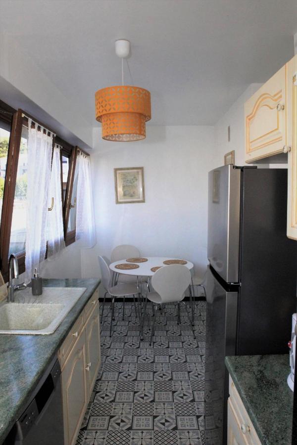 Appartement T3 Plein Centre Saint-Raphaël 외부 사진